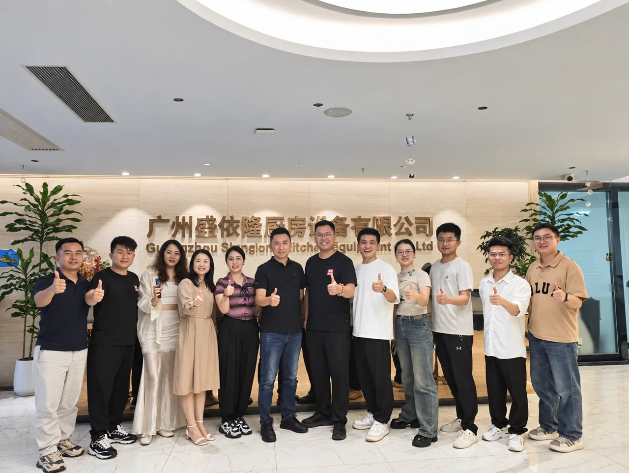 走进企业，与团队面对面交流